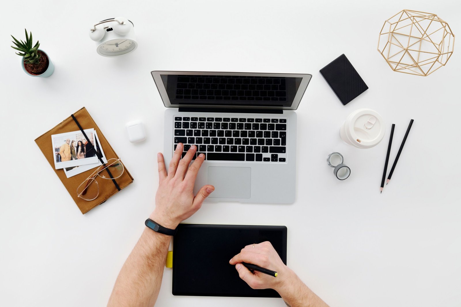 how-it-solutions-helps-businesses-stay-competitive